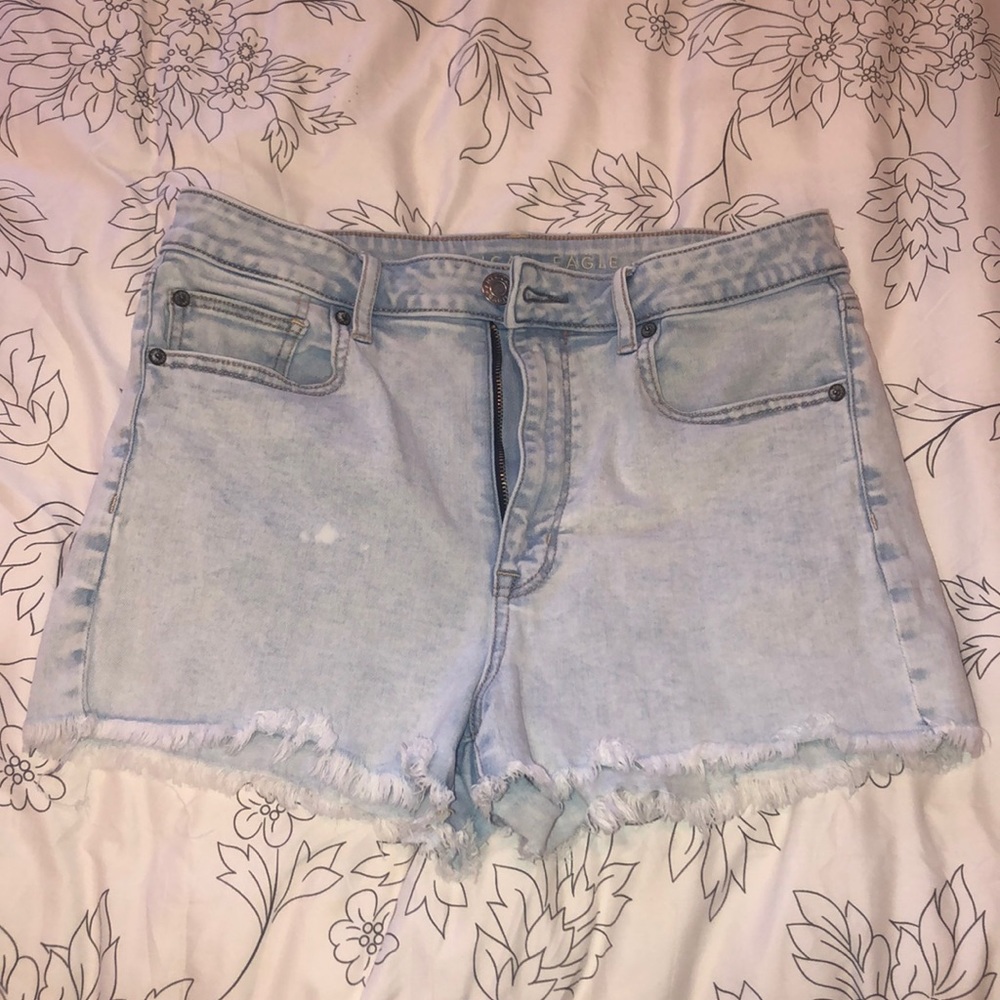 American Eagle Next Level Stretch Jean Shorts!